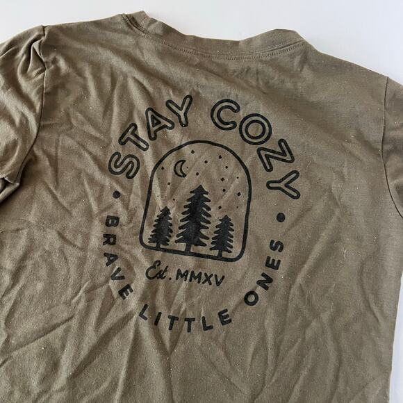 Brave Little Ones “Stay Cozy” tee - Picture 7 of 8